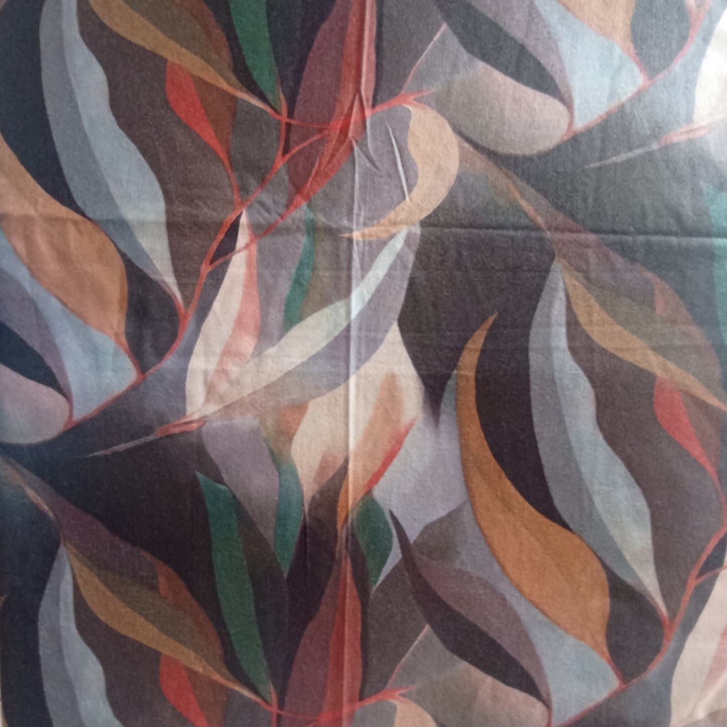 Winterschal "alle Farben" schwarz, grau, beige, rosa und hellblau