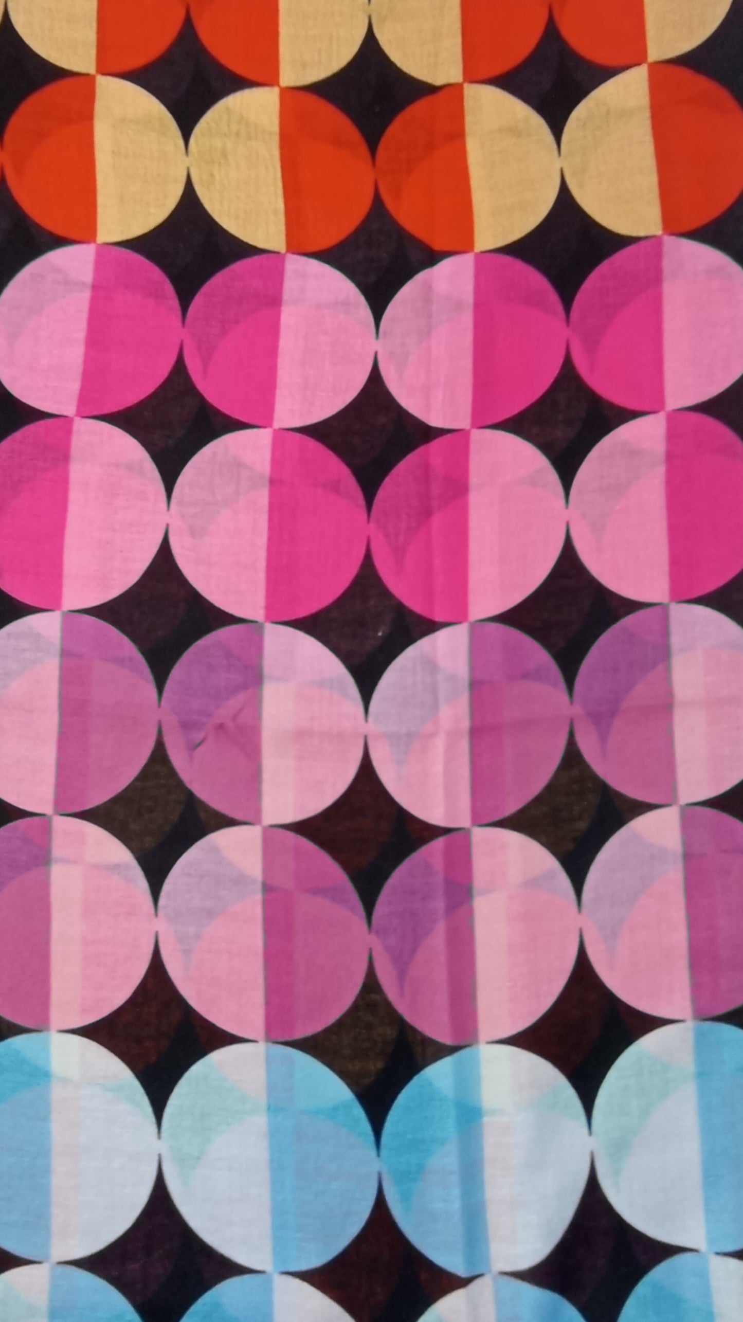 Bunter Herbstloop in blau, pink, lila, gelb, etc.