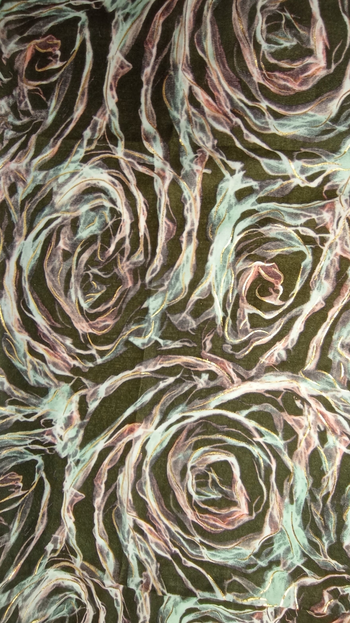 besonderer Herbstschal "Wirbel mit Gold" olivegrün, mint, rosa und gold