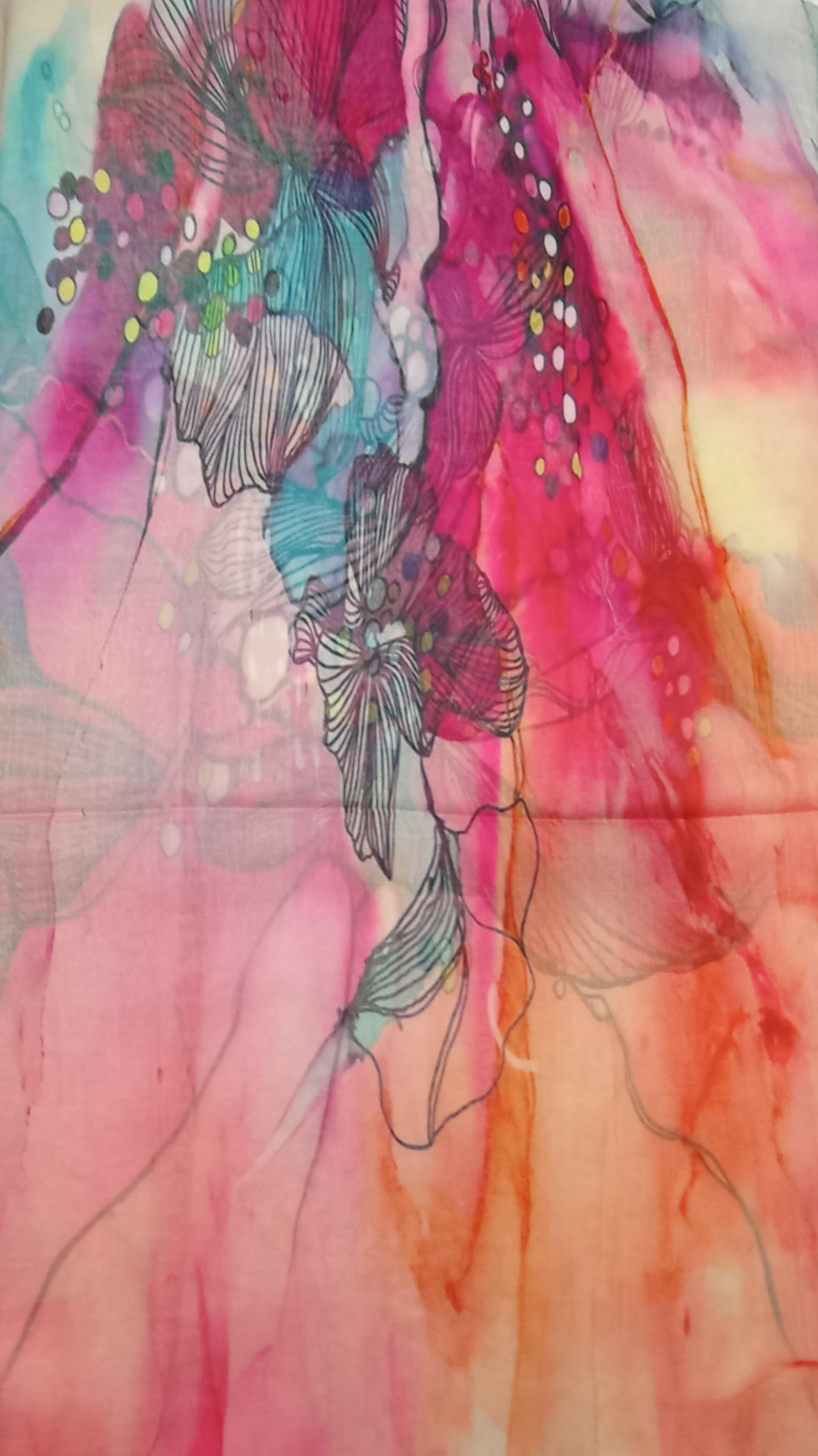 Schöner leichter Sommerschal in pink, beere, orange und blau