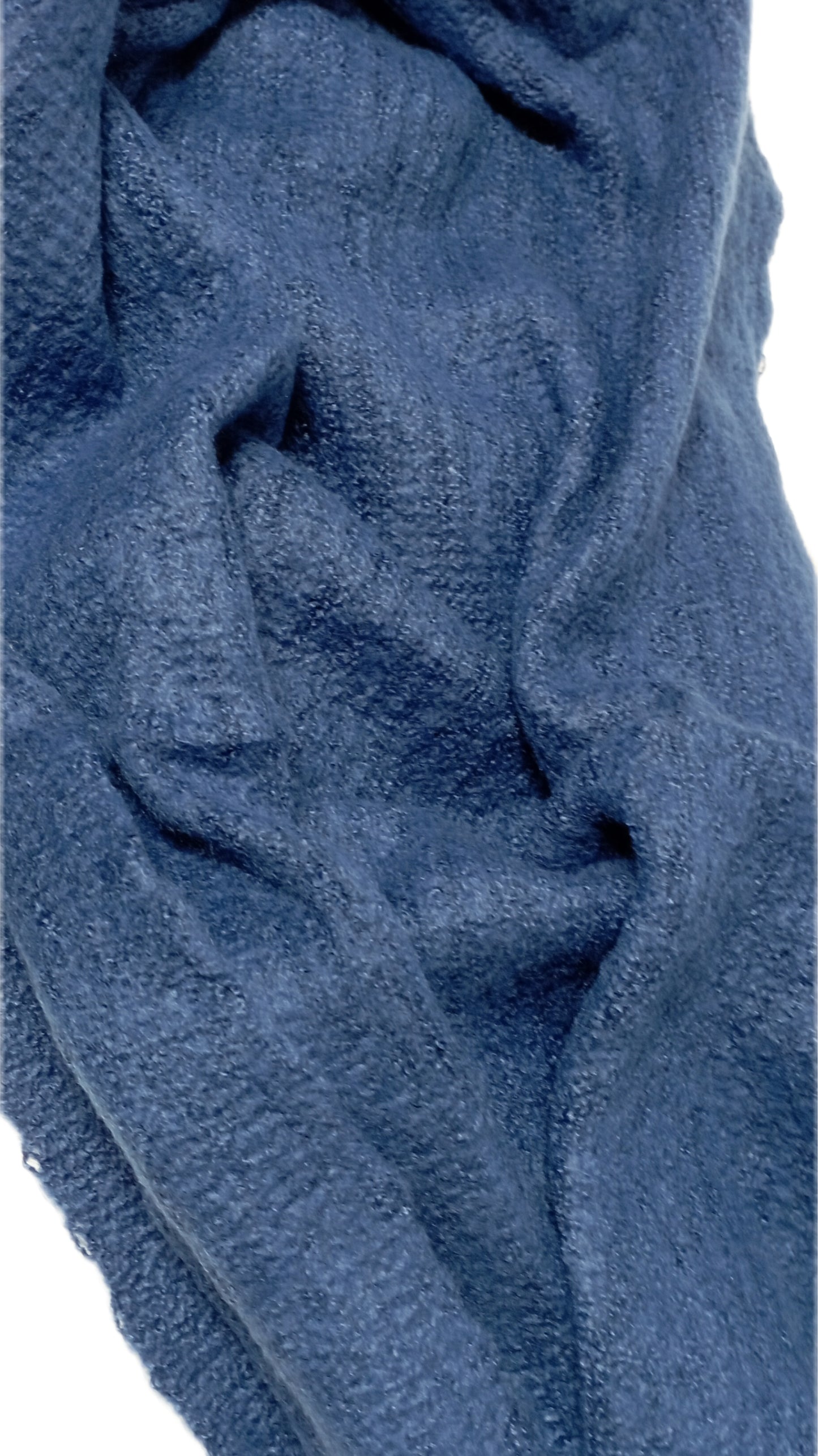 kuscheliger Winterschal "Strickoptik" einfarbig in blau, "Designed in Italy"