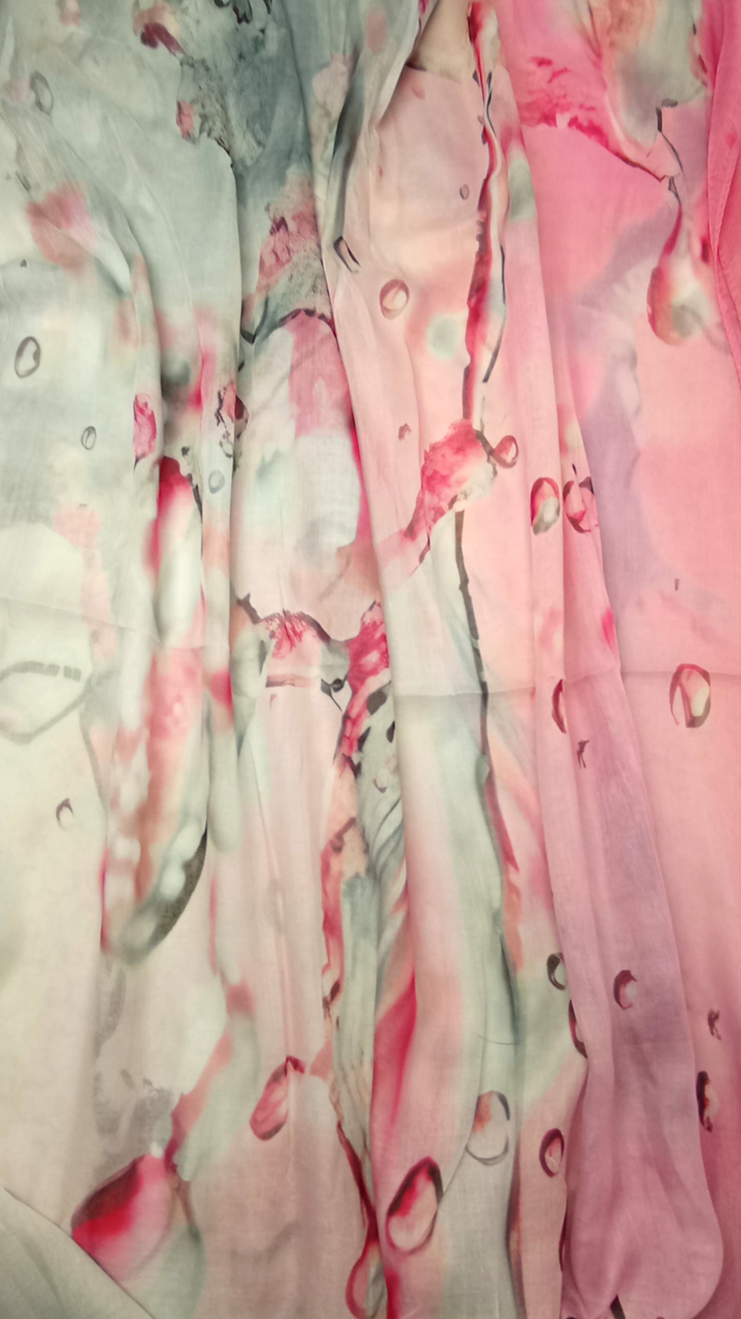 schicker Sommerschal "Libelle" in rosa, pink und grau