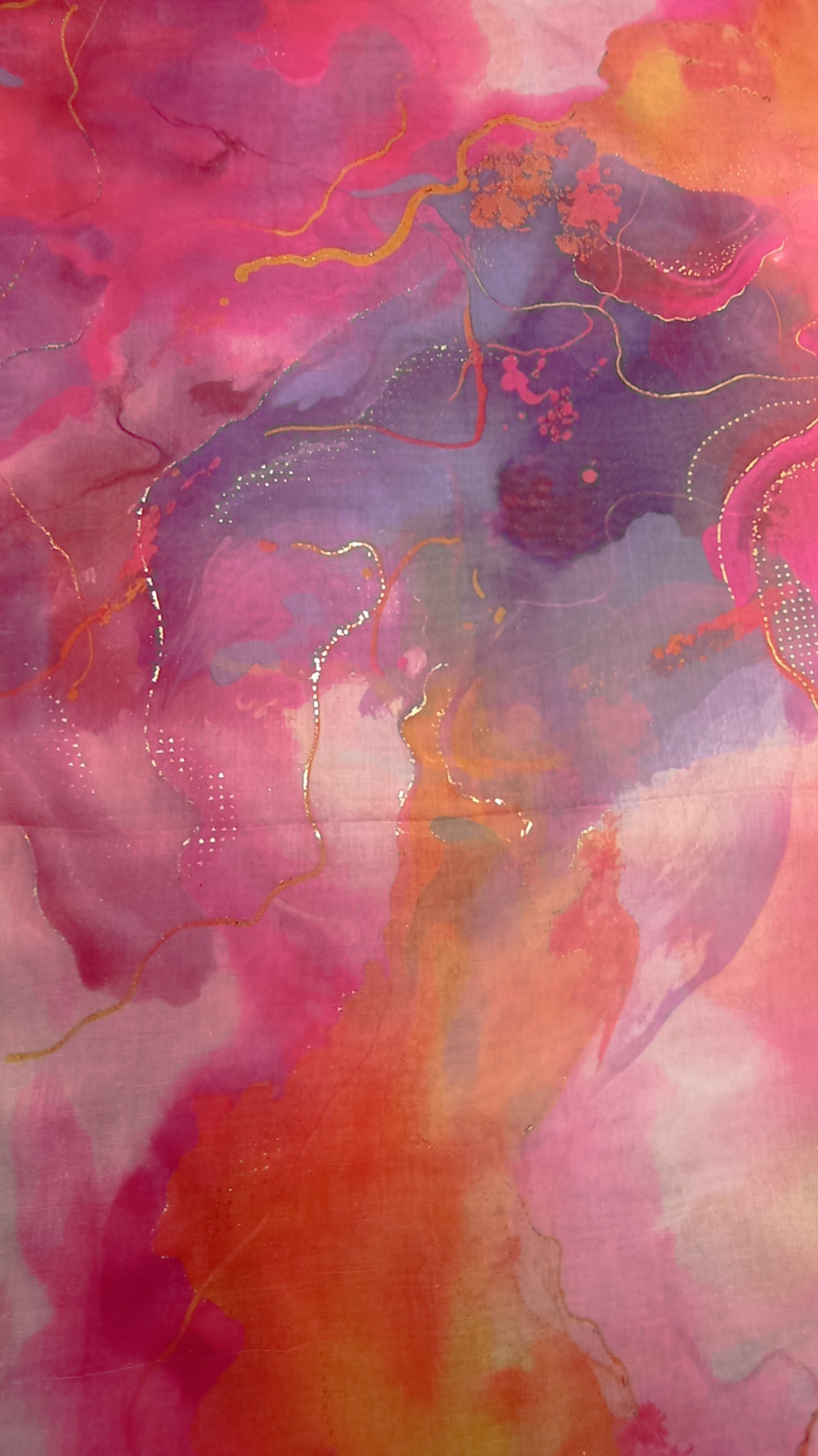 toller Sommerschal in pink, beere und Goldapplikationen