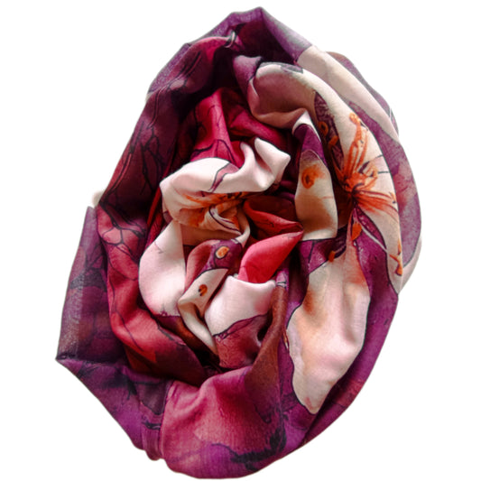 Dicker Winterloop "Blumen" in beere, rosa und natur
