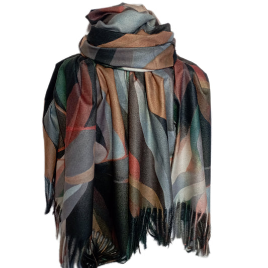 Winterschal "alle Farben" schwarz, grau, beige, rosa und hellblau