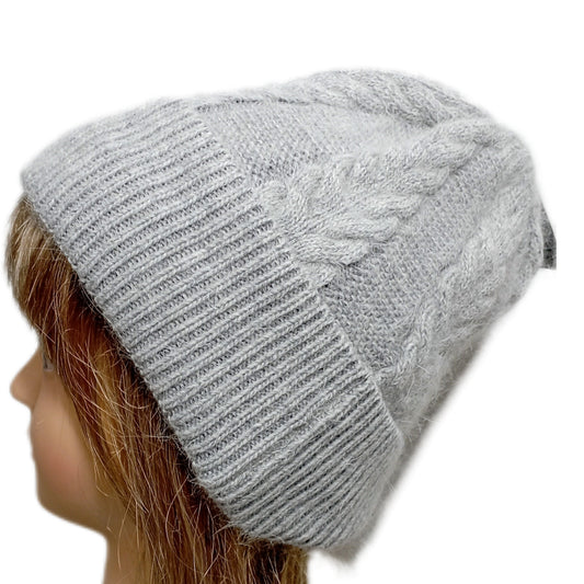 Kuschelige Beanie-Mütze mit doppeltem Rand in Strickoptik grau